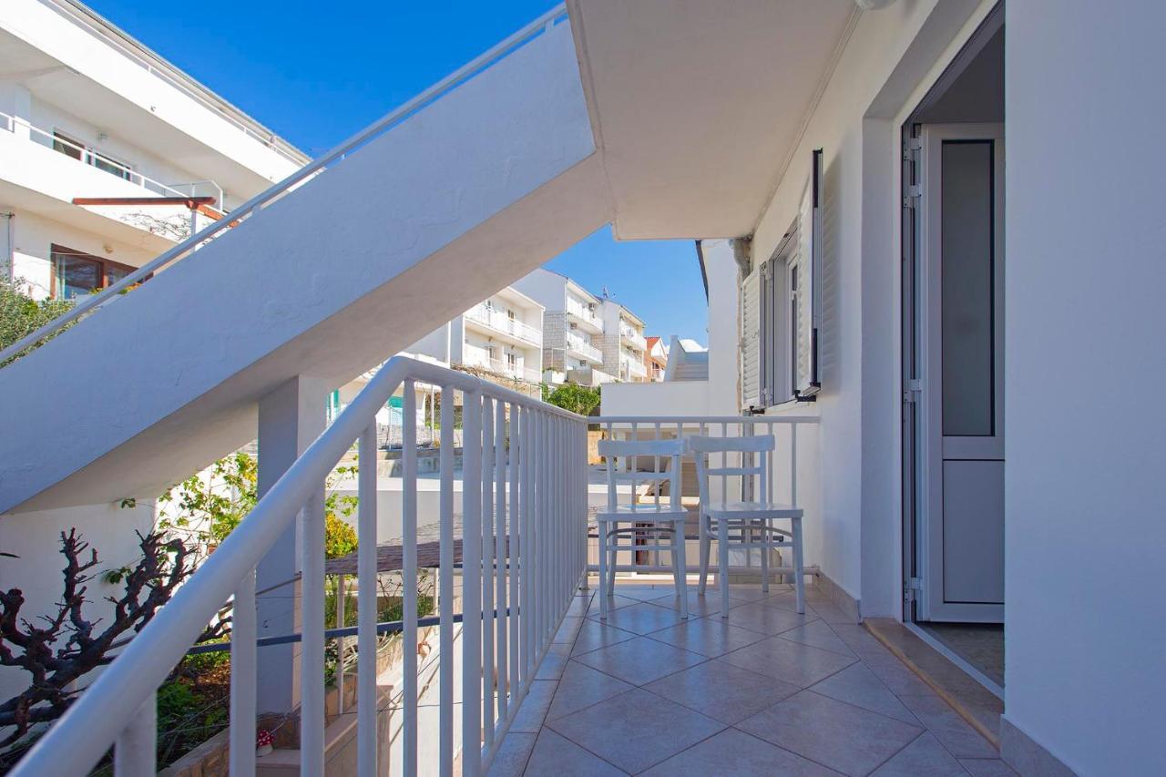 Apartments Dora Hvar Town Buitenkant foto